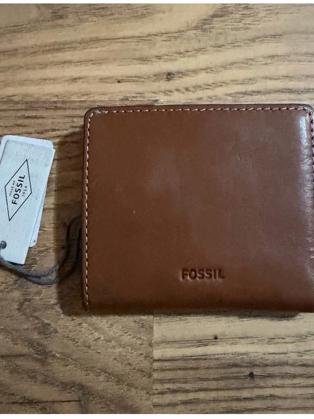 NWT Fossil Logan Leather RFID Small Bifold Wallet Brown Zipper Pocket